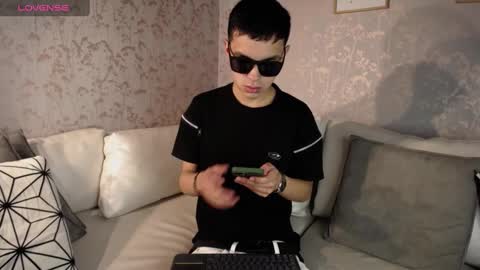 Snapshot of lawford_mike chatting on 12-30-24, 01:25 Mike online show from 12-30-24, 01:25