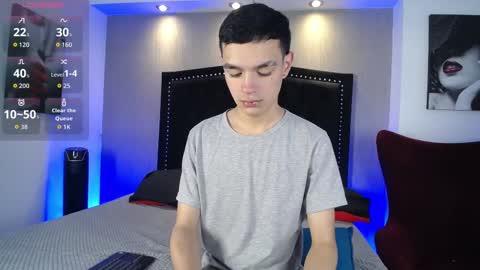 Snapshot of lawford_mike chatting on 09-20-25, 01:12 Mike online show from 09-20-25, 01:12