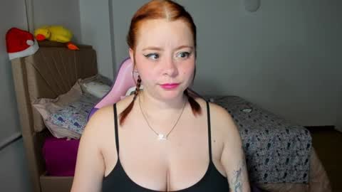 Snapshot of lay_lah chatting on 01-08-25, 03:40 laylaah online show from 01-08-25, 03:40