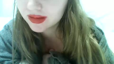 layannalea online show from 12-04-24, 07:17