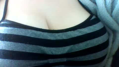 layannalea online show from 07-07-26, 10:14