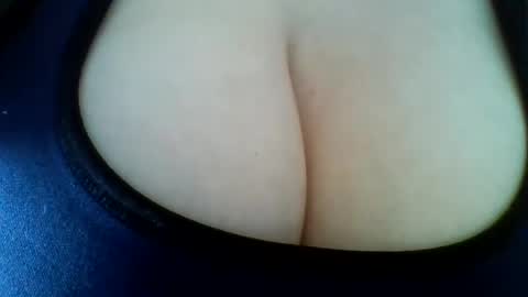 layannalea online show from 07-28-26, 09:14