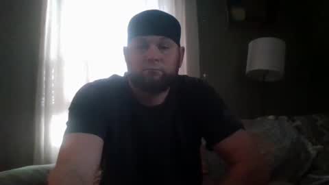 layinlow42 online show from 01-01-25, 07:43