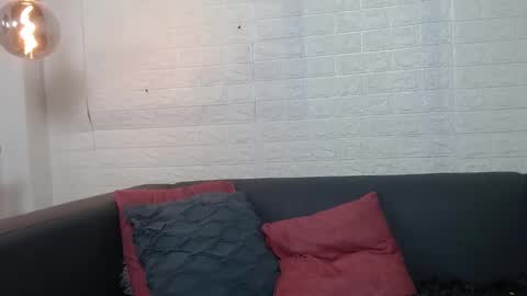 Snapshot of layla_707 chatting on 02-17-25, 02:31 Layla online show from 02-17-25, 02:31