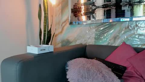 Snapshot of layla_707 chatting on 03-08-25, 10:56 Layla online show from 03-08-25, 10:56