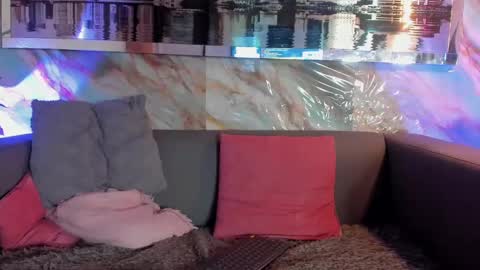 Snapshot of layla_707 chatting on 03-12-25, 03:35 Layla online show from 03-12-25, 03:35