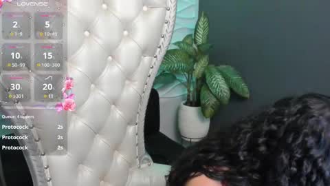 Snapshot of layla_707 chatting on 09-09-25, 01:16 Layla online show from 09-09-25, 01:16