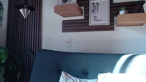 Snapshot of layla_707 chatting on 11-16-25, 08:47 Layla online show from 11-16-25, 08:47