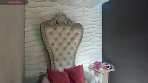 Snapshot of layla_707 chatting on 03-12-26, 08:04 Layla online show from 03-12-26, 08:04