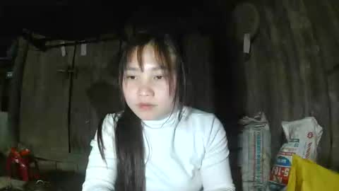 Snapshot of layla_999 chatting on 02-25-26, 12:15 layla_999 online show from 02-25-26, 12:15