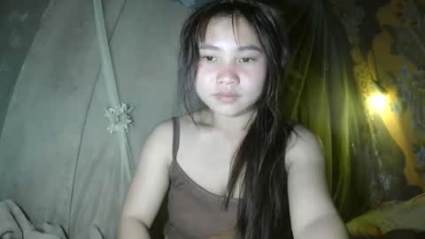 Snapshot of layla_999 chatting on 02-28-26, 12:00 layla_999 online show from 02-28-26, 12:00