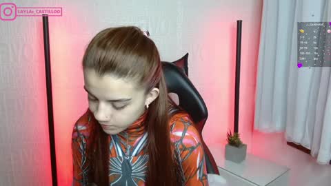 Snapshot of layla_castilloo chatting on 12-20-24, 02:16 Layla online show from 12-20-24, 02:16