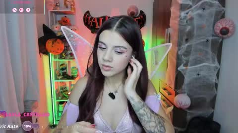 Snapshot of layla_castilloo chatting on 10-31-25, 02:34 Layla online show from 10-31-25, 02:34