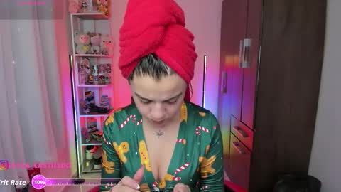 Snapshot of layla_castilloo chatting on 11-09-25, 11:30 Layla online show from 11-09-25, 11:30