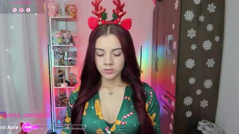 Snapshot of layla_castilloo chatting on 11-18-25, 02:54 Layla online show from 11-18-25, 02:54