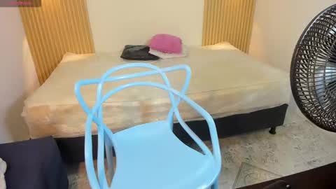 LaylaEmber online show from 01-11-26, 12:54