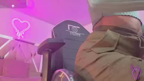 laylafoxy_tay online show from 11-12-25, 03:29