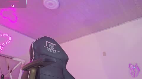 laylafoxy_tay online show from 11-15-25, 03:37