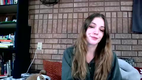 Snapshot of laylakills chatting on 12-24-24, 08:11 Layla Kills online show from 12-24-24, 08:11