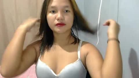 Snapshot of laylanimfa chatting on 05-03-26, 09:48 Nimfa online show from 05-03-26, 09:48