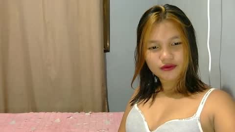 Snapshot of laylanimfa chatting on 05-04-26, 09:16 Nimfa online show from 05-04-26, 09:16