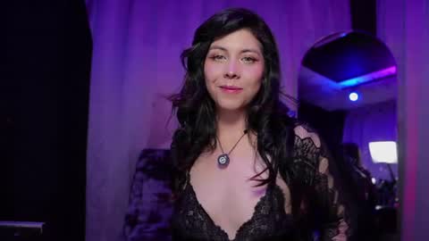 Layra online show from 07-16-26, 10:27