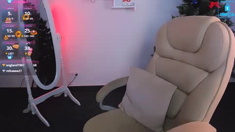 Snapshot of layriantavee chatting on 01-12-25, 10:02 layriantavee online show from 01-12-25, 10:02