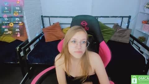 Snapshot of layriantavee chatting on 01-16-25, 06:56 layriantavee online show from 01-16-25, 06:56