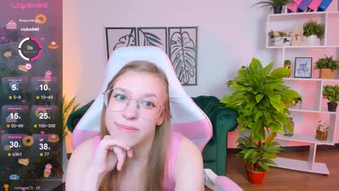 Snapshot of layriantavee chatting on 02-01-25, 10:15 layriantavee online show from 02-01-25, 10:15