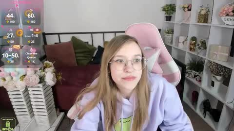 Snapshot of layriantavee chatting on 03-24-26, 07:13 layriantavee online show from 03-24-26, 07:13