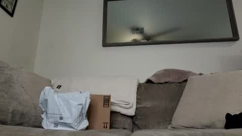 Snapshot of layzebigballs chatting on 01-08-26, 02:25 layzebigballs online show from 01-08-26, 02:25