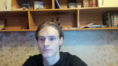 Snapshot of lazaret1k chatting on 12-14-25, 08:24 Vladi online show from 12-14-25, 08:24