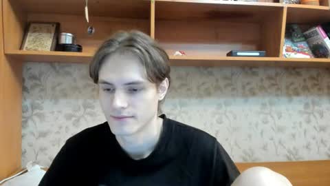 Snapshot of lazaret1k chatting on 06-22-26, 12:02 Vladi online show from 06-22-26, 12:02
