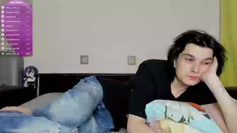 Alex online show from 03-11-25, 03:48