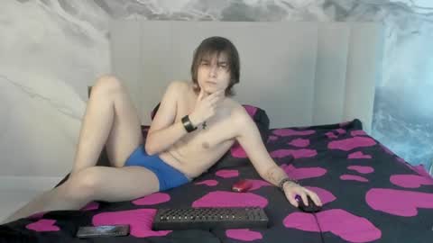 Alex online show from 06-21-26, 02:36