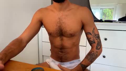 Snapshot of lcscerq chatting on 04-09-26, 12:10 lcscerq online show from 04-09-26, 12:10