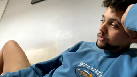 Snapshot of ldntom chatting on 02-10-25, 06:35 Atomictomato96 online show from 02-10-25, 06:35