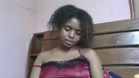 lea96546 online show from 04-21-26, 07:39