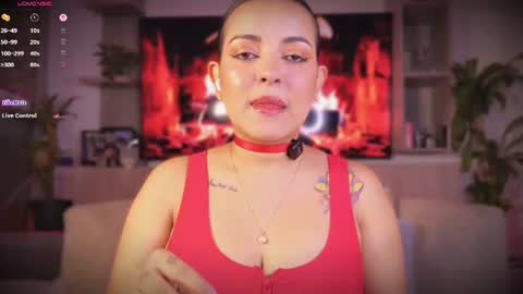 L E A   online show from 07-03-26, 06:47