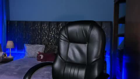 Lea Velle online show from 04-18-26, 06:28