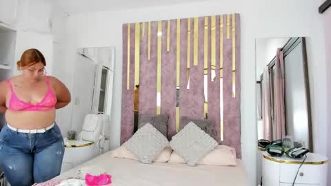 Leah  online show from 02-22-25, 08:20