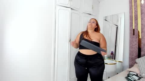 Leah  online show from 03-05-25, 10:32