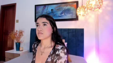 Snapshot of leahcaarter chatting on 01-16-25, 06:16 Leah Carter online show from 01-16-25, 06:16