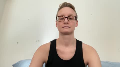 Lee online show from 02-14-25, 05:03