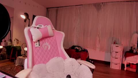  Amelia Black  OF AMELIABLACK666 I lost all my thumbs up help me to get 80 online show from 03-12-25, 06:40