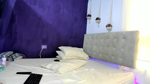 Hey Im Lea online show from 02-27-26, 01:11