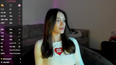 Leana online show from 10-17-25, 08:00