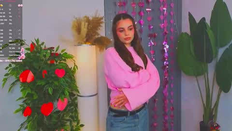 Snapshot of leandraconcatelli chatting on 02-28-26, 07:26 Sophie online show from 02-28-26, 07:26