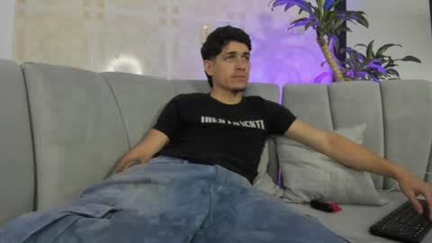 Snapshot of leandro_cooper chatting on 07-02-26, 08:26 leandro_cooper online show from 07-02-26, 08:26