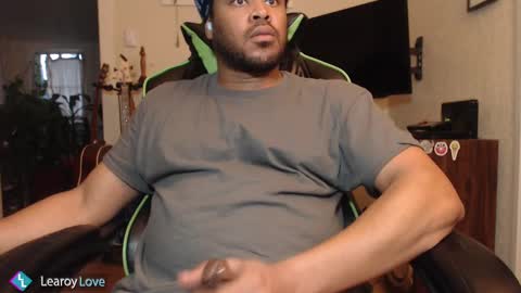 Learoy online show from 03-04-25, 01:45